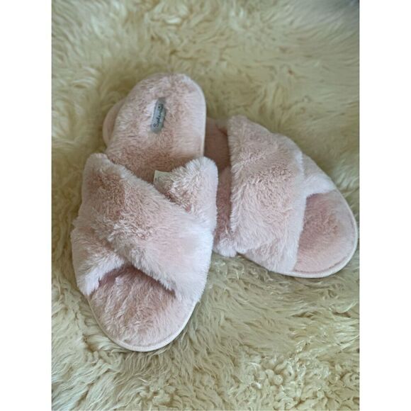 Splendid Sleep Cozy Pink Slippers - Picture 3 of 4